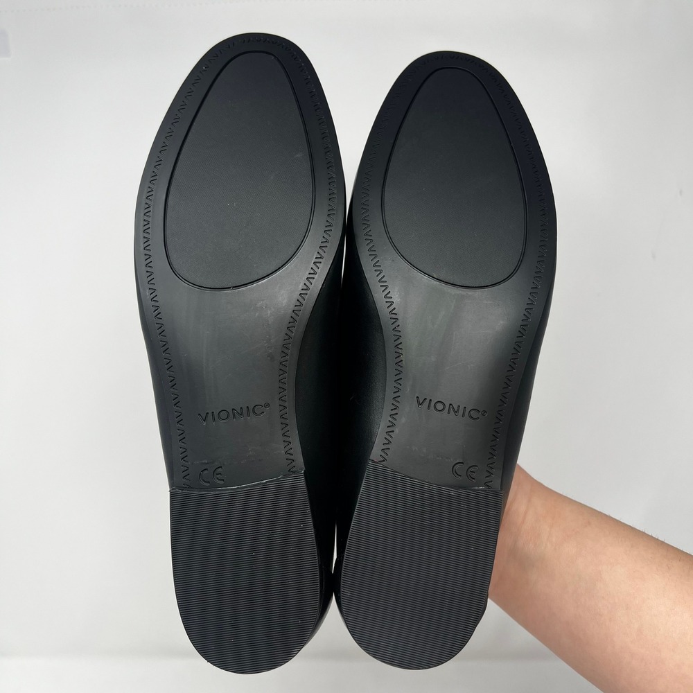 Vionic Charlotte Black Leather Gold Chain Link Loafers Womens Size 9 - Picture 7 of 7